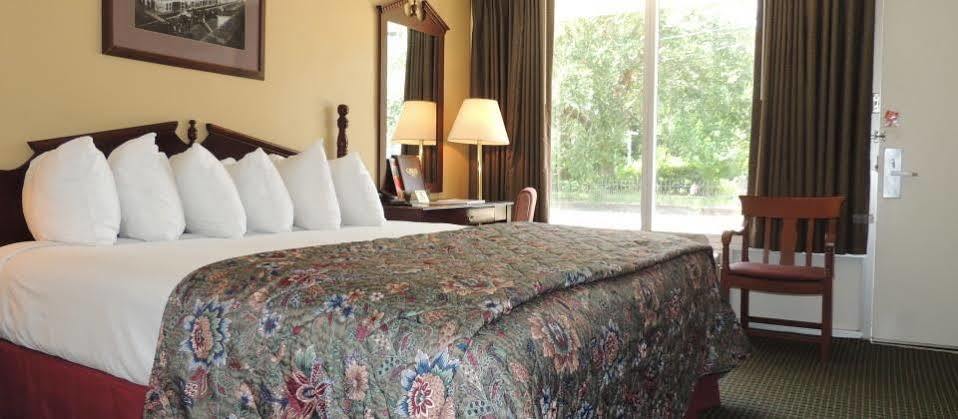 Carmel Inn And Suites Thibodaux Luaran gambar